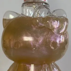 Vanilla scented Hello Kitty body glitter spray